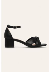 ANSWEAR - Answear - Sandały Lily Shoes. Zapięcie: klamry. Kolor: czarny. Materiał: syntetyk, materiał, skóra ekologiczna. Wzór: gładki. Obcas: na obcasie. Wysokość obcasa: średni #1