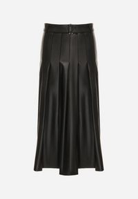 Born2be - Czarna Rozkloszowana Spódnica z Imitacji Skóry Zdobiona Plisami Tusbella. Okazja: na co dzień. Kolor: czarny. Materiał: skóra. Wzór: aplikacja. Styl: casual, elegancki #5