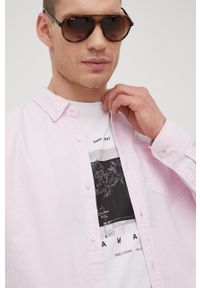 Superdry koszula bawełniana męska kolor różowy regular z kołnierzykiem button-down. Typ kołnierza: button down. Kolor: różowy. Materiał: bawełna. Długość rękawa: długi rękaw. Długość: długie