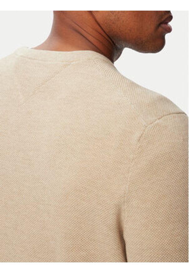 TOMMY HILFIGER - Tommy Hilfiger Sweter Essential MW0MW36347 Beżowy jasny Regular Fit. Kolor: beżowy. Materiał: bawełna