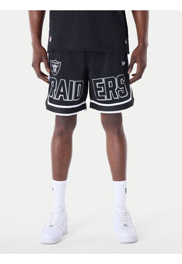 New Era Szorty sportowe NFL Las Vegas Raiders Graphic 60596395 Czarny Regular Fit. Kolor: czarny. Materiał: syntetyk. Styl: sportowy