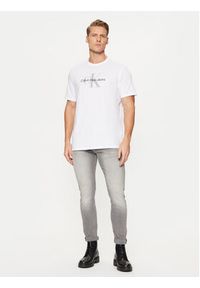 Calvin Klein Jeans T-Shirt Ss Hero Monogram Tee 30s Eu Opt 00040EM286 Biały Regular Fit. Kolor: biały. Materiał: bawełna #4