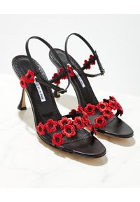 MANOLO BLAHNIK - Skórzane sandały z kwiatami Margolia. Zapięcie: pasek. Kolor: czarny. Materiał: skóra. Wzór: kwiaty. Obcas: na obcasie. Wysokość obcasa: średni #4