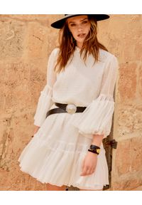 BY CABO - Biała sukienka z jedwabiu Arya. Kolor: biały. Materiał: jedwab. Wzór: aplikacja. Sezon: lato, wiosna