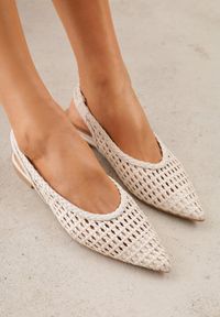 Renee - Beżowe Baleriny Slingback z Plecionki ze Szpiczastym Noskiem Eupheleta. Nosek buta: szpiczasty. Zapięcie: bez zapięcia. Kolor: beżowy. Wzór: haft. Styl: boho #2