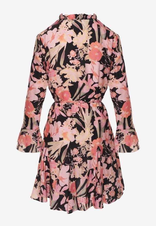 Renee - Czarna Sukienka z Wiskozy w Kwiatowy Print Ozdobiona Paskiem Asintena. Okazja: na co dzień. Kolor: czarny. Materiał: wiskoza. Wzór: nadruk, aplikacja, kwiaty. Styl: elegancki, casual