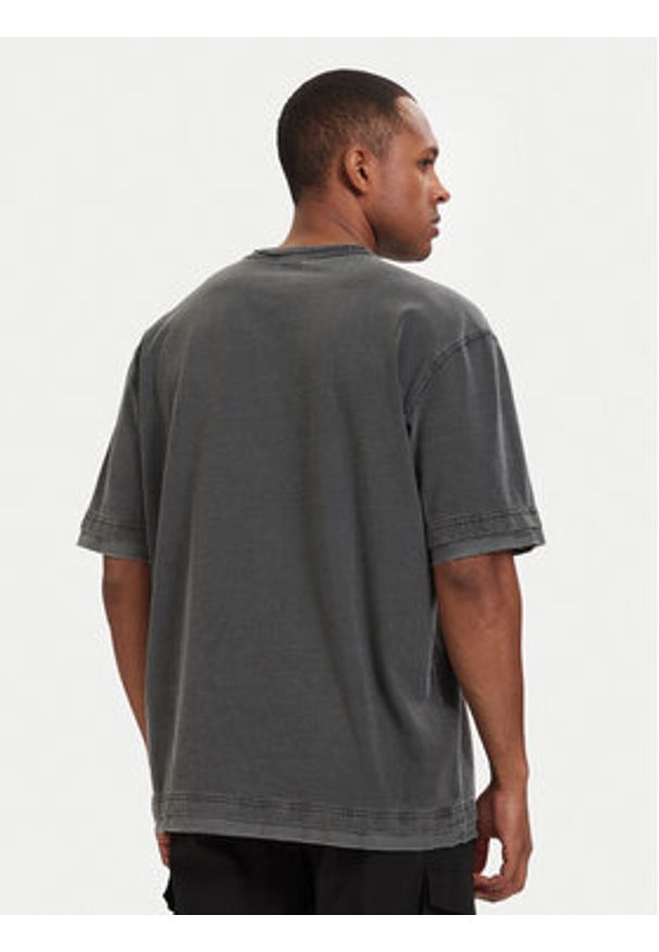 G-Star RAW - G-Star Raw T-Shirt Washed Distressed D28896-E401 Czarny Relaxed Fit. Kolor: czarny. Materiał: bawełna