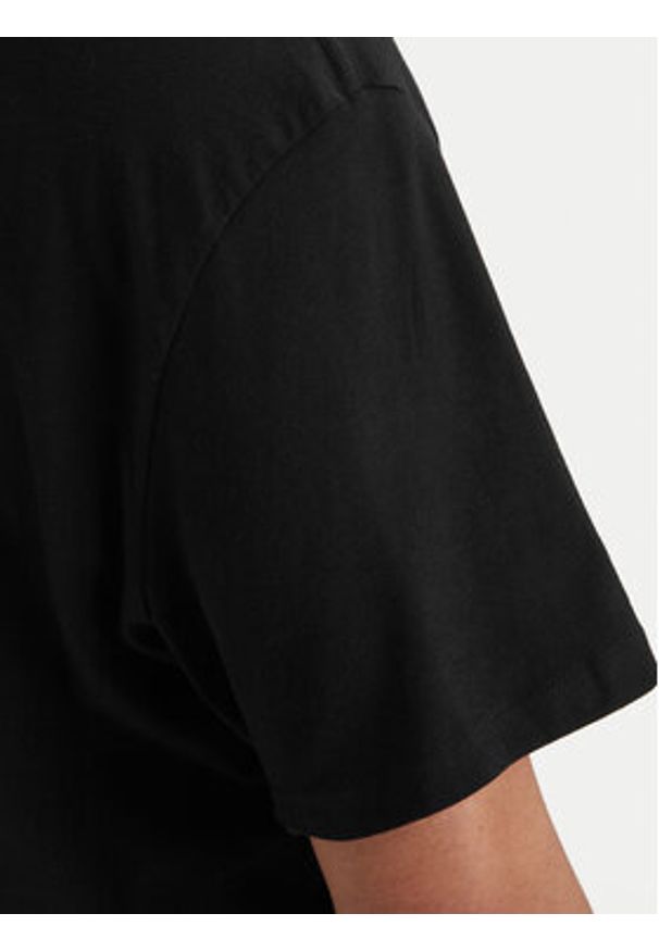 Quiksilver T-Shirt Salt Water EQYZT08205 Czarny Comfort Fit. Kolor: czarny. Materiał: bawełna