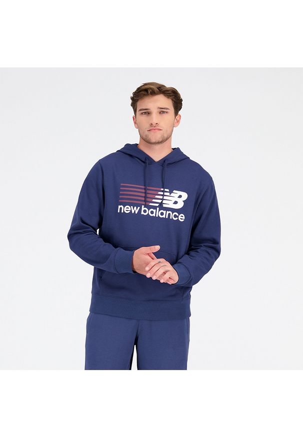 Bluza męska New Balance MT23902NNY – granatowa. Typ kołnierza: kaptur. Kolor: niebieski. Materiał: dresówka, materiał, poliester, prążkowany, bawełna. Wzór: napisy
