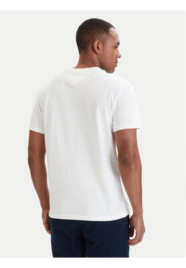 Tommy Jeans T-Shirt DM0DM22548 Biały Regular Fit. Kolor: biały. Materiał: bawełna