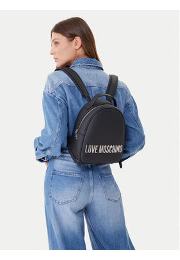 Love Moschino - LOVE MOSCHINO Plecak JC4197PP0NKD000B Czarny. Kolor: czarny. Materiał: skóra