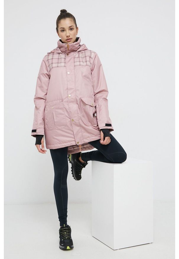 Femi Stories Kurtka Trix Pink kolor różowy zimowa. Okazja: na co dzień. Kolor: różowy. Materiał: materiał. Wzór: gładki. Sezon: zima. Styl: casual
