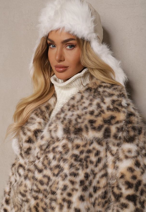 Renee - Beżowa Kurtka Futerko w Panterkowy Print z Szerokim Kołnierzem Nalorienne. Okazja: na spacer. Kolor: beżowy. Materiał: futro. Wzór: nadruk. Styl: elegancki