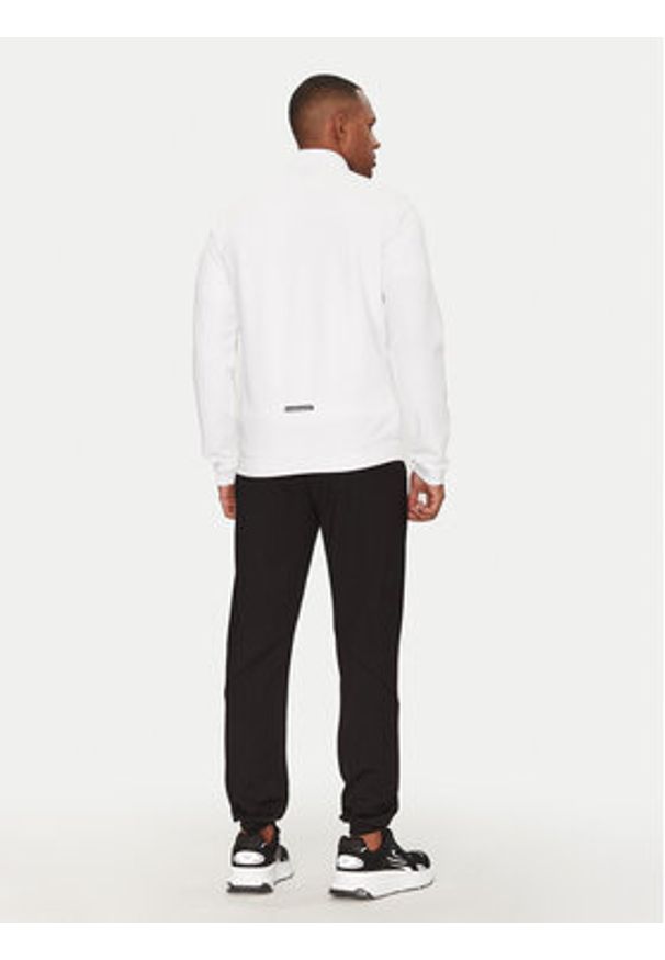 EA7 Emporio Armani Dres 7M000130 AF12501 M0003 Biały Regular Fit. Kolor: biały. Materiał: syntetyk