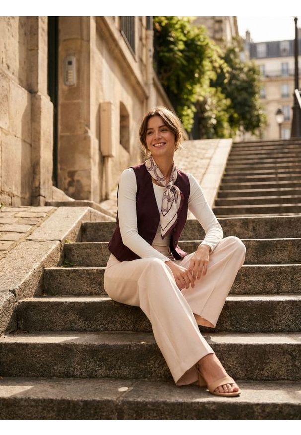 Sinsay - Spodnie wide leg - kremowy. Kolor: kremowy