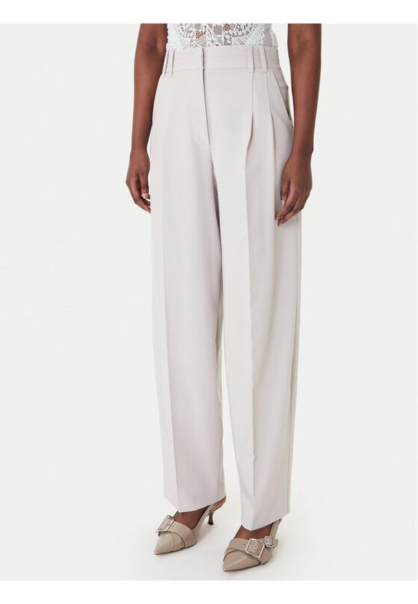 Patrizia Pepe Spodnie materiałowe 8P0794/A498-S748 Szary Regular Fit. Kolor: szary. Materiał: syntetyk