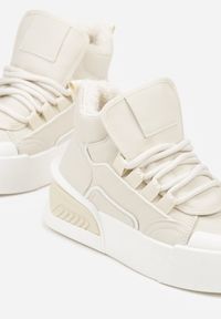 Born2be - Beżowe Ocieplane Sneakersy na Grubej Podeszwie z Tłoczonym Wzorem Anweda. Okazja: na co dzień. Kolor: beżowy. Materiał: jeans #6