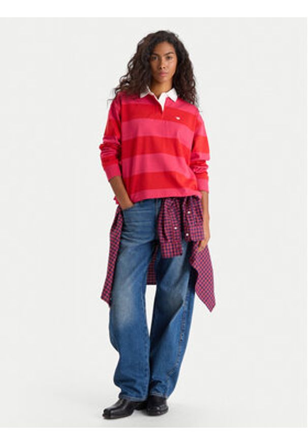 Mustang Polo Anna 1016773 Czerwony Relaxed Fit. Typ kołnierza: polo. Kolor: czerwony. Materiał: bawełna