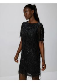 Reserved - Cekinowa sukienka mini - czarny. Kolor: czarny. Materiał: dzianina. Typ sukienki: proste. Długość: mini