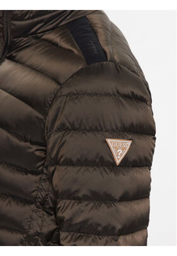 Guess Kurtka przejściowa M1RL47 WDQ50 Brązowy Comfort Fit. Kolor: brązowy. Materiał: syntetyk