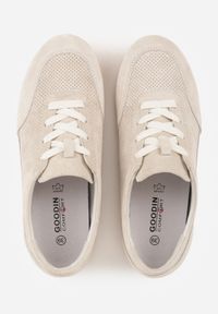 Renee - Beżowe Minimalistyczne Sneakersy Zamszowe ze Skórzaną Wkładką i Perforacją Zaehlisa. Okazja: na co dzień. Kolor: beżowy. Materiał: skóra, zamsz. Szerokość cholewki: normalna #6