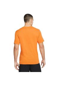 Koszulka treningowa męska Nike Crew Solid. Kolor: pomarańczowy. Materiał: poliester. Technologia: Dri-Fit (Nike)
