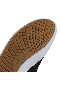 Adidas - Buty adidas Vulc Raid3r Skateboarding M GY5496 czarne. Okazja: na co dzień. Zapięcie: sznurówki. Kolor: czarny. Materiał: guma, materiał. Szerokość cholewki: normalna. Styl: klasyczny, casual