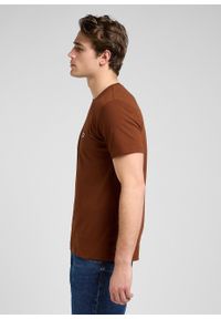 Lee - MESKA KOSZULKA LEE SS PATCH LOGO TEE LUXE BROWN 112370498 #4