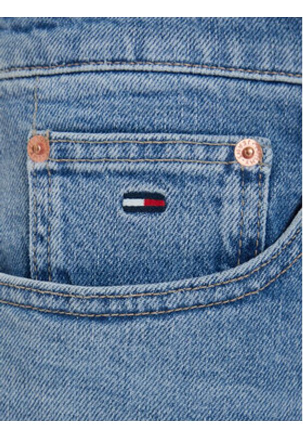 Tommy Jeans Szorty jeansowe Scanton DM0DM22981 Niebieski jasny Slim Fit. Kolor: niebieski. Materiał: bawełna