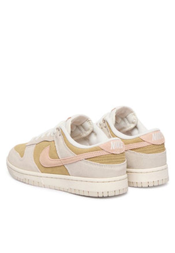 Nike Sneakersy Wmns Dunk Low IB4367 030 Beżowy. Kolor: beżowy. Materiał: skóra, zamsz