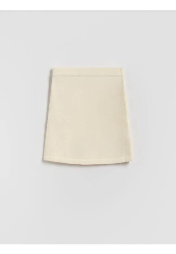 Reserved - Dzianinowa spódnica - złamana biel. Materiał: dzianina