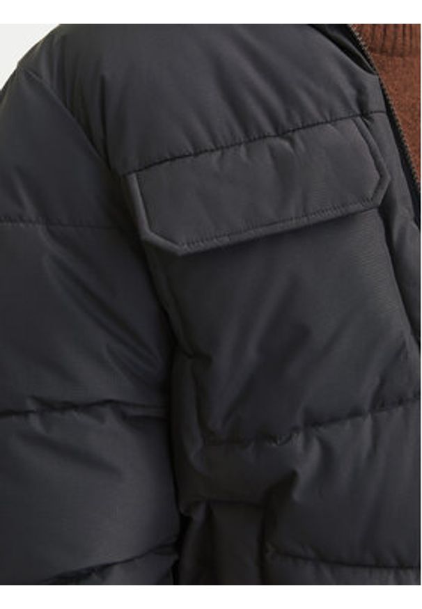 Jack & Jones - Jack&Jones Kurtka zimowa Build 12256858 Czarny Regular Fit. Kolor: czarny. Materiał: syntetyk. Sezon: zima