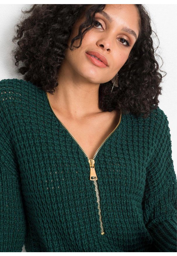 bonprix - Sweter dzianinowy z zamkiem. Kolor: zielony. Materiał: dzianina. Wzór: ze splotem