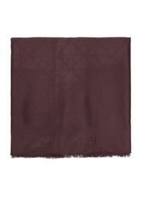 Calvin Klein Szal Emblem Aop Tonal LV04D8063G Bordowy. Kolor: czerwony. Materiał: wiskoza