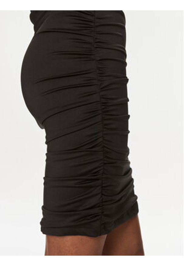 Rinascimento Sukienka koktajlowa CFC0116163003 Czarny Slim Fit. Kolor: czarny. Materiał: syntetyk. Styl: wizytowy