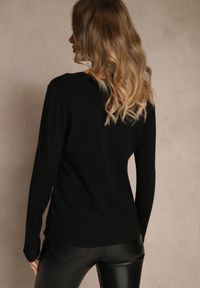 Renee - Czarny Gładki Sweter w Minimalistycznym Stylu Tevra. Okazja: na co dzień. Kolor: czarny. Materiał: jeans. Wzór: gładki. Styl: casual, klasyczny #4