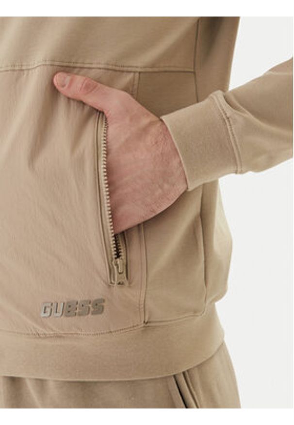 Guess Bluza Z6GQ04 K2833 Beżowy Regular Fit. Kolor: beżowy. Materiał: bawełna