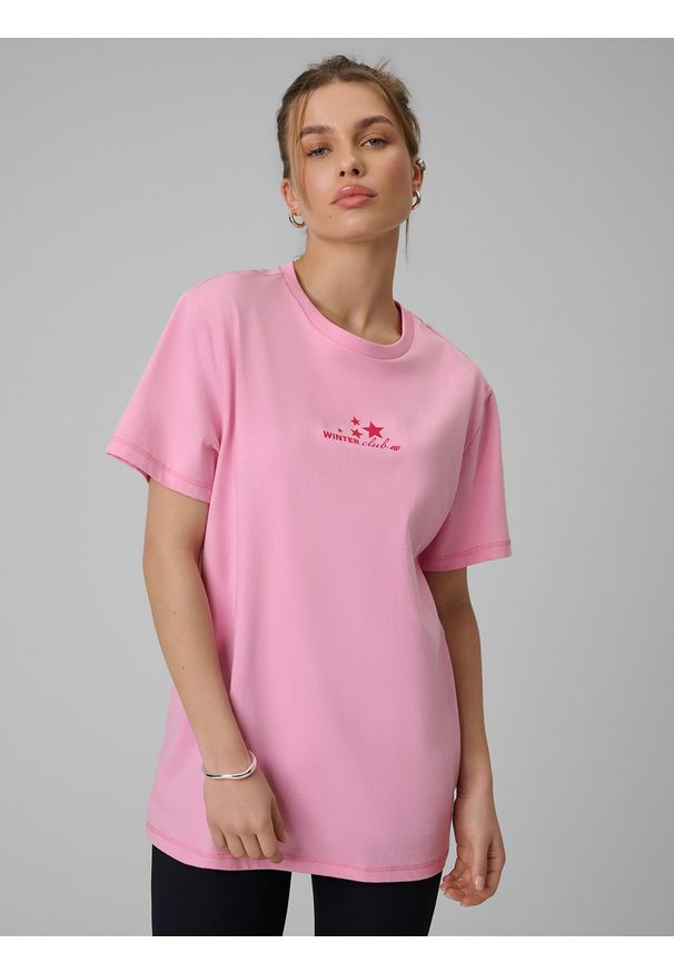 4f - 4F T-shirt oversize z nadrukiem damski - różowy L. Okazja: na co dzień. Kolor: różowy. Materiał: dzianina. Wzór: nadruk. Styl: casual