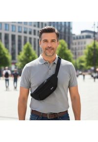Męska Saszetka (Nerka) na Biodro - Pako Jeans - Czarna. Kolor: czarny. Materiał: poliester #2