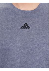 Adidas - adidas T-Shirt IJ8958 Szary Regular Fit. Kolor: szary. Materiał: bawełna #5