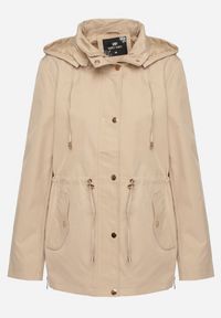Born2be - Beżowa Kurtka Parka z Odpinanym Kapturem i Ozdobnymi Suwakami Velotia. Okazja: na co dzień. Kolor: beżowy. Materiał: koronka, jeans. Długość rękawa: długi rękaw. Długość: długie. Wzór: koronka. Styl: klasyczny, casual, elegancki #7