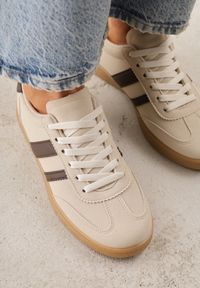 Born2be - Beżowo-Brązowe Sneakersy na Kauczukowej Podeszwie z Geometrycznym Motywem Vikioria. Okazja: na co dzień. Kolor: beżowy. Materiał: kauczuk. Wzór: geometria #2