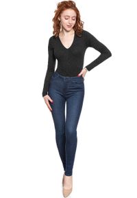 Lee - DAMSKI SWETER LEE V-NECK BODY BLACK L41QWD01. Kolor: szary