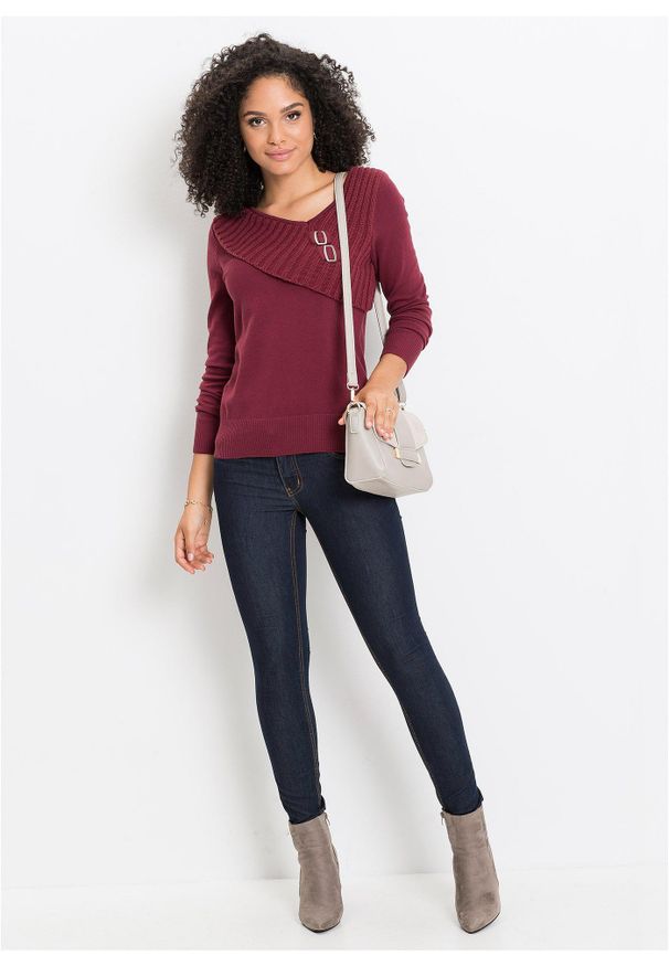 bonprix - Cienki sweter z bawełną. Kolor: czerwony. Materiał: dzianina, bawełna. Wzór: gładki, ze splotem