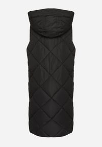 Born2be - Czarna Kamizelka z Pikowaniem Wykończona Kołnierzem i Kapturem Mivianae. Kolor: czarny. Materiał: jeans. Styl: elegancki #5