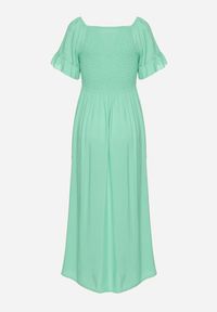 Born2be - Jasnozielona Bawełniana Sukienka o Kroju Hiszpanki z Elastyczną Górą Niloviria. Okazja: na co dzień. Typ kołnierza: dekolt hiszpanka. Kolor: zielony. Materiał: bawełna. Długość rękawa: krótki rękaw. Styl: casual, klasyczny #4