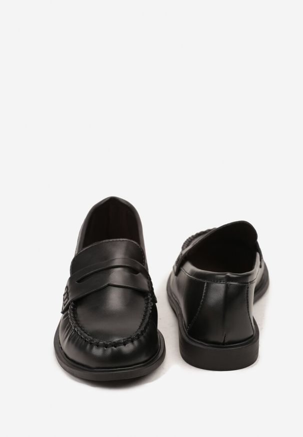 Born2be - Czarne Marszczone Mokasyny Vices z Wkładką ze Skóry Naturalnej Nestia. Okazja: na co dzień, na spotkanie biznesowe, do pracy. Kolor: czarny. Materiał: skóra. Styl: casual, biznesowy, elegancki