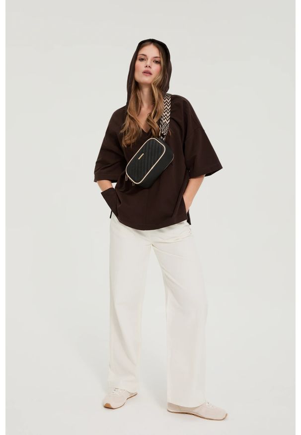 MOODO - Torebka crossbody czarna. Kolor: czarny