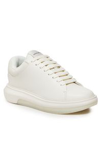 Emporio Armani Sneakersy X4X649 XR072 00894 Biały. Kolor: biały. Materiał: skóra