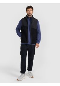 4f - 4F Bezrękawnik sherpa męski - czarny M. Typ kołnierza: kołnierzyk stójkowy. Kolor: czarny. Materiał: materiał. Długość rękawa: bez rękawów #2